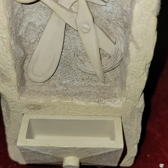 First Curl Box - Picture 2 of 9